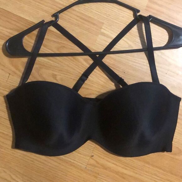 Maidenform black bra crisscross back size 40D - Picture 1 of 4